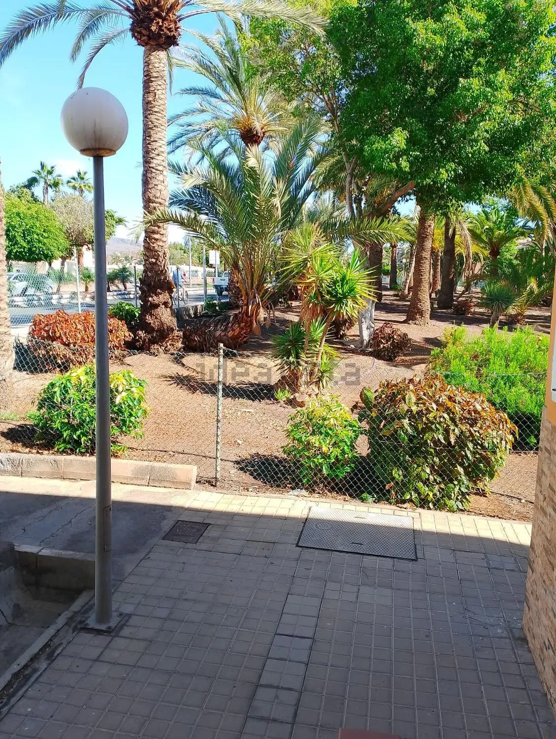 Chalet adosado en venta en avenida Alejandro del Castillo, 25 - Imagen 4