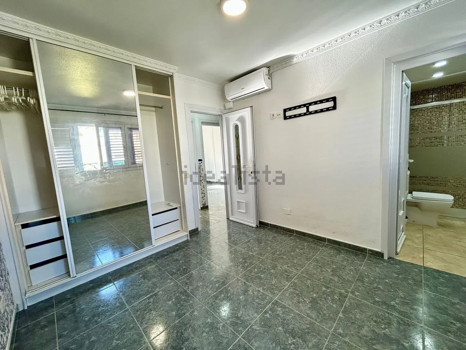 Chalet adosado en venta en avenida Alejandro del Castillo, 25 - Imagen 20